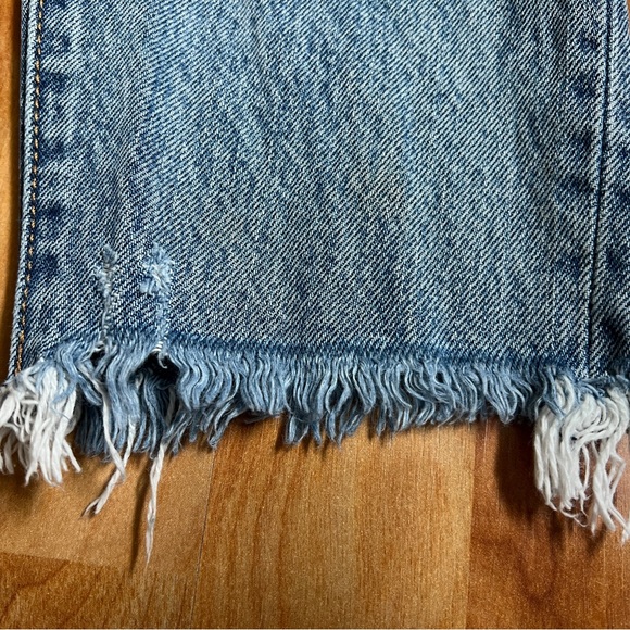 Levi's Classic Wedgie Blue Jeans with Brown Leather Patch sz 27 - Picture 6 of 11